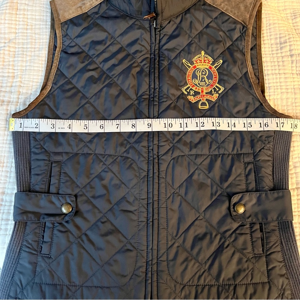 Ralph Lauren | Navy Blue Quilted Puff Vest Suede Shoulder Cap Embroidered Crest - Picture 5 of 5